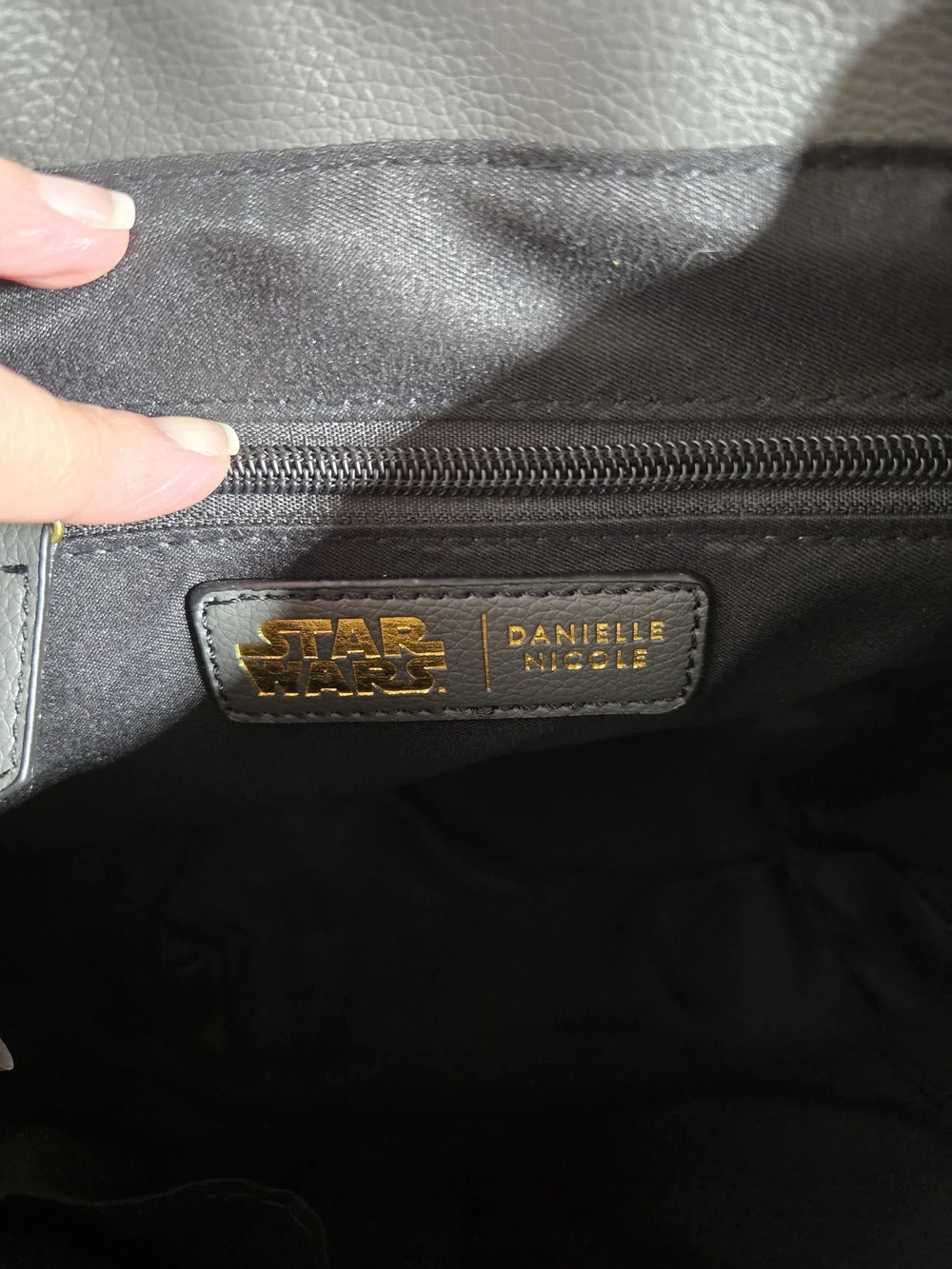 NWT Danielle Nicole x Star Wars Boba Fett Mini Backpack Purse Faux Leather - Picture 6 of 7